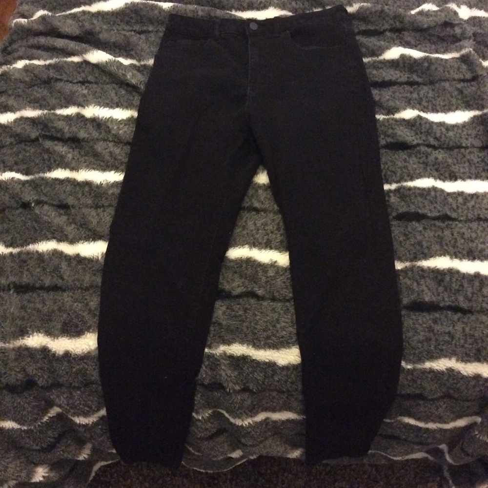 Forever 21 black jeggings
